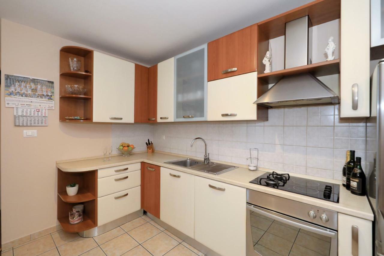 Apartment Toni ซาดาร์ ภายนอก รูปภาพ