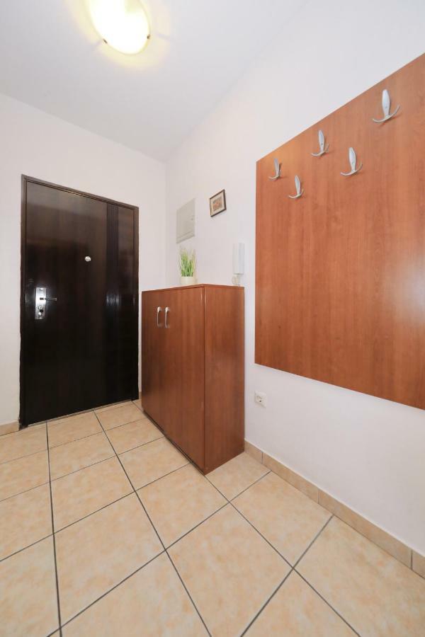 Apartment Toni ซาดาร์ ภายนอก รูปภาพ