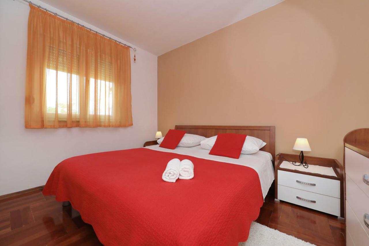Apartment Toni ซาดาร์ ภายนอก รูปภาพ